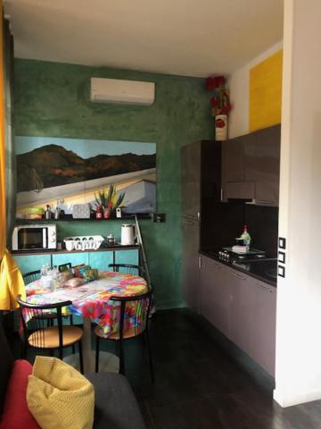 Апартаменты La Casa Colorata Пиза Экстерьер фото